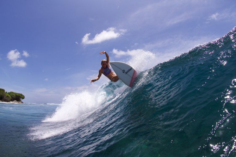 MANIHI SURF TRIP MALDIVAS