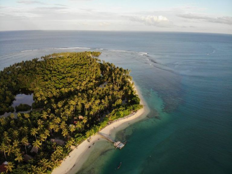 Mentawai Surftrip Manihi