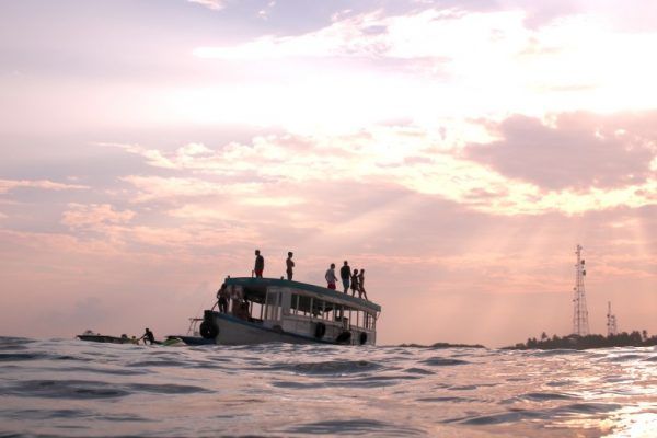 Surf Trip Madivas Hagern Manihi Yachts