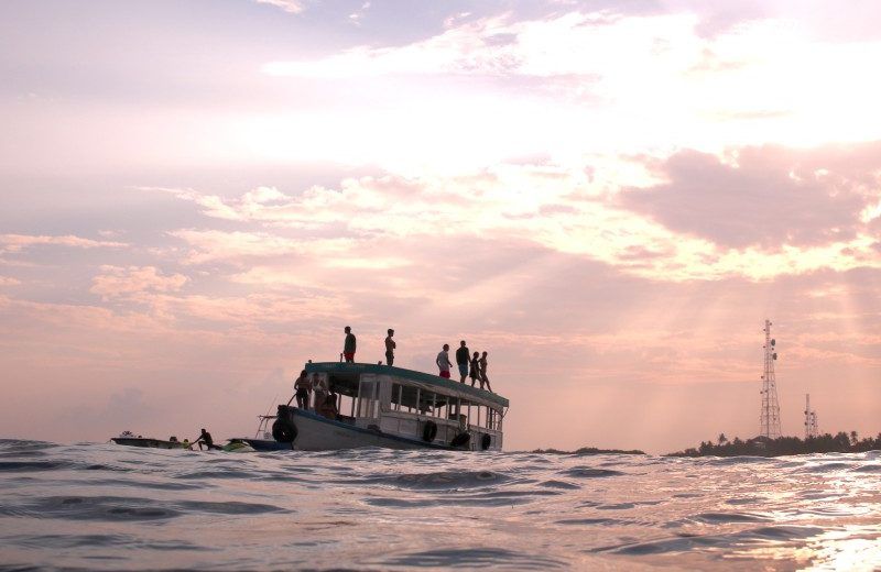 Surf Trip Madivas Hagern Manihi Yachts