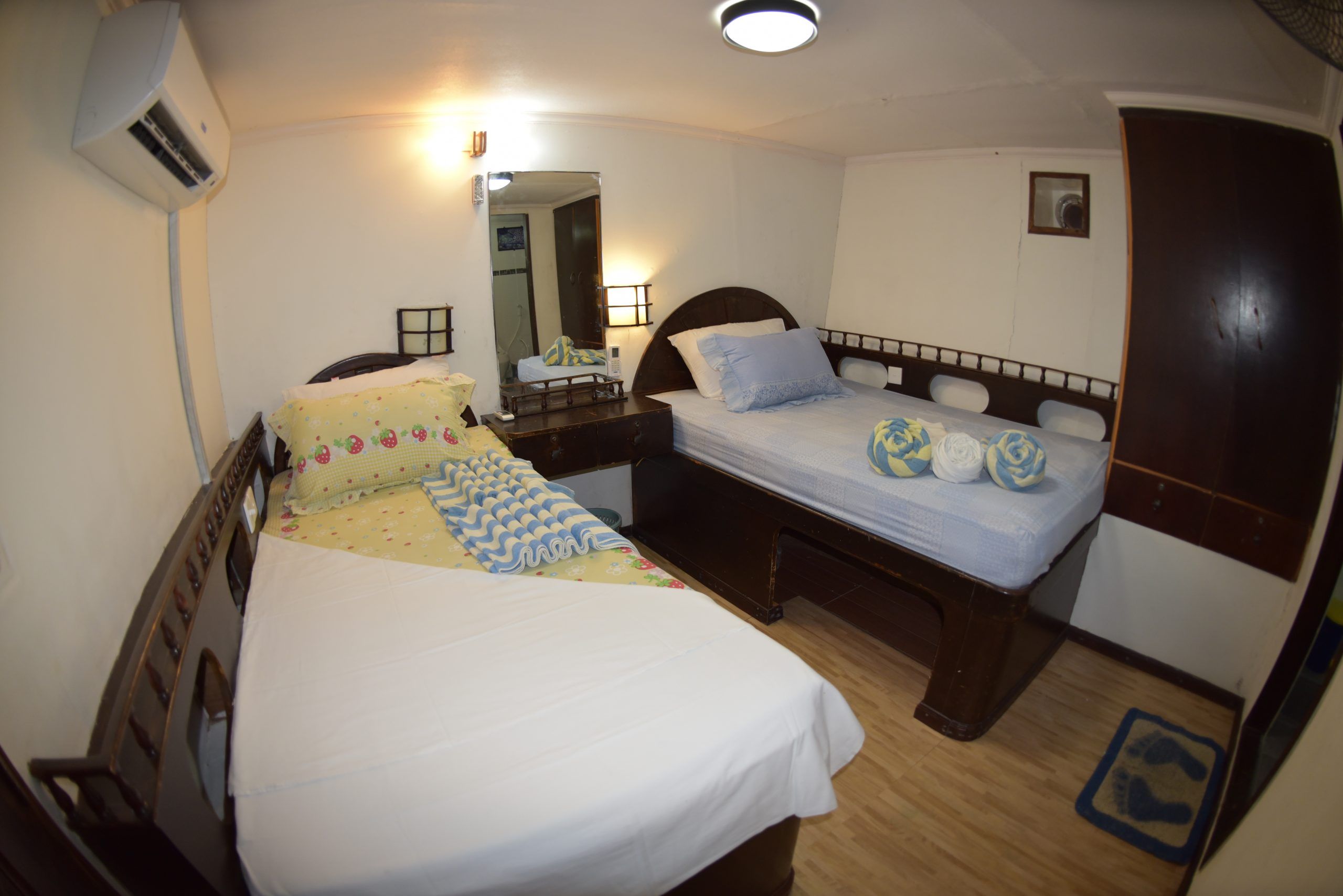 Manihi Surf Boat Maldives rooms