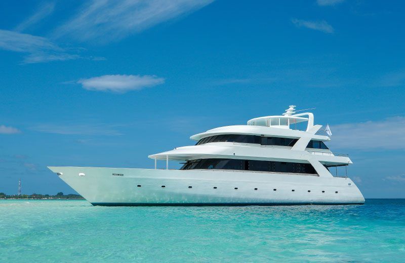 Manihi-Surftrip-liveaboard-Maldives